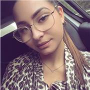 Je suis étudiante en fac de droit mais j’ai un très bon niveau en Espagnol, ce qui m’a permis d’être d’ avoir de très bonnes notes